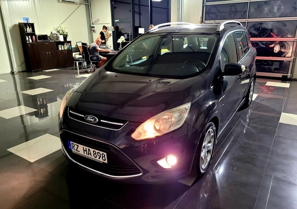 Ford C-MAX cena 25900 przebieg: 210000, rok produkcji 2011 z Pionki małe 781